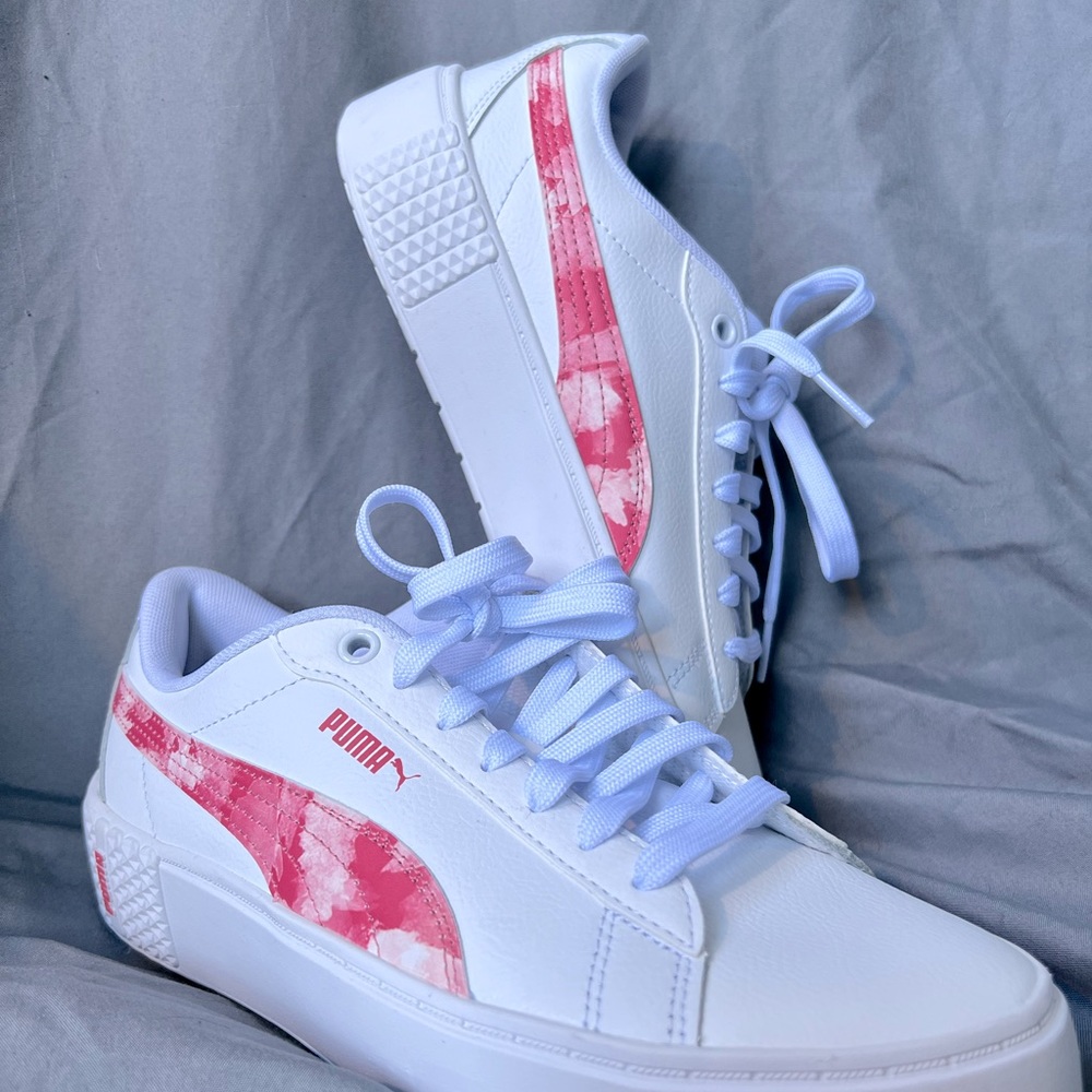 Puma Women’s Jada Bleached Sneakers(Size 8.5)